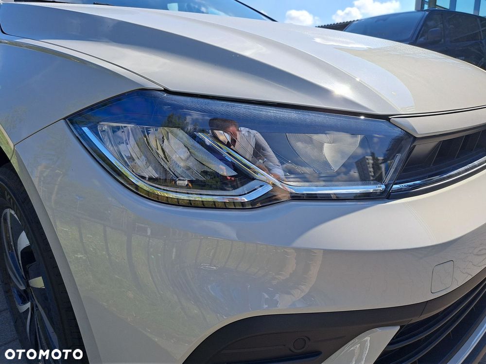 Volkswagen Polo 1.0 TSI Life DSG - 4