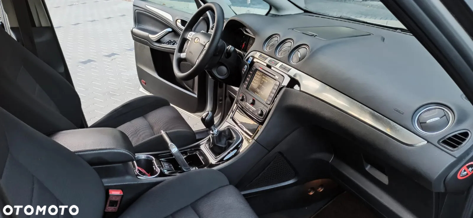 Ford S-Max 2.2 TDCi DPF Trend - 30