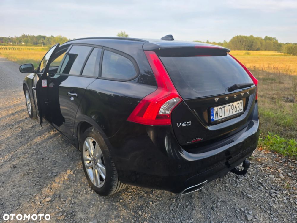 Volvo V60 D4 Momentum - 7
