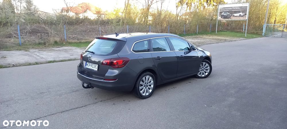 Opel Astra 1.7 CDTI DPF Cosmo - 32