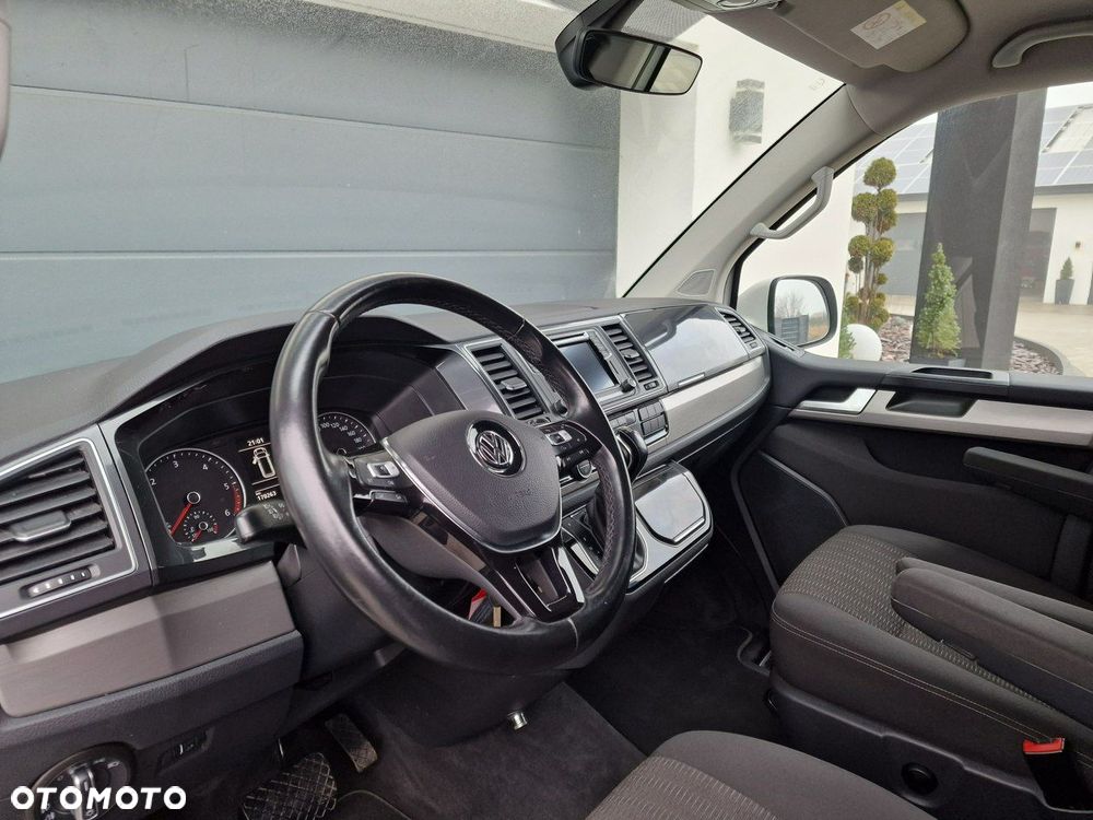 Volkswagen Multivan - 20