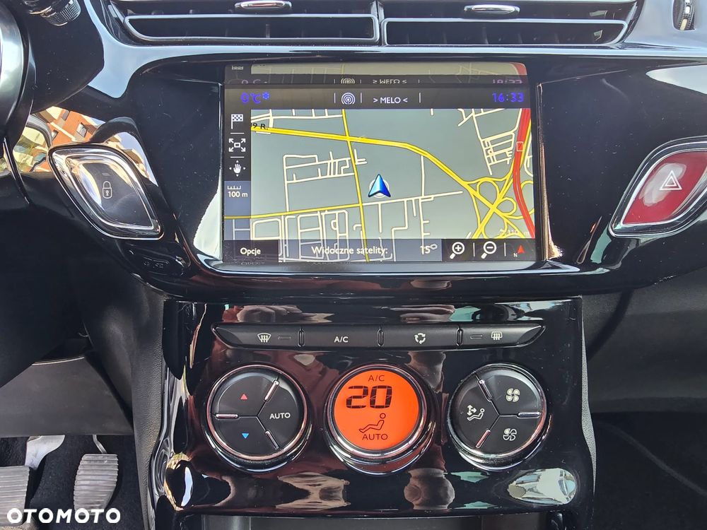 DS Automobiles DS 3 ver-bluehdi-100-sochic - 16