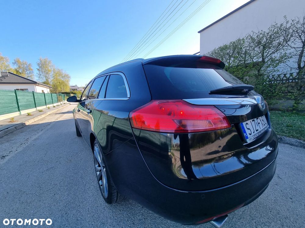 Opel Insignia 2.0 T Cosmo 4x4 - 23