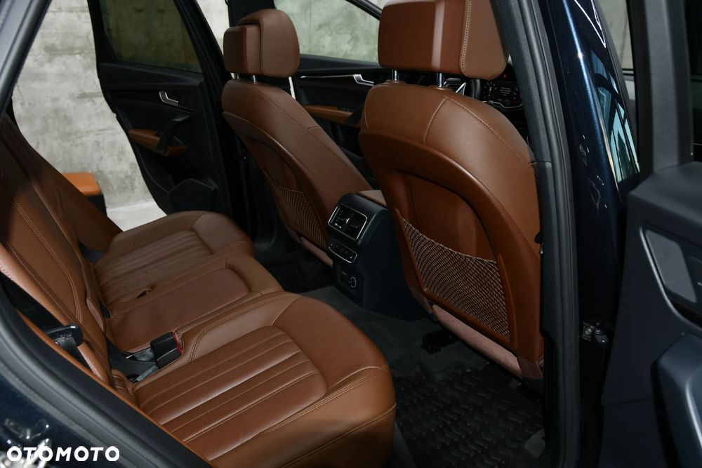 Audi Q5 40 TFSI quattro S tronic - 22