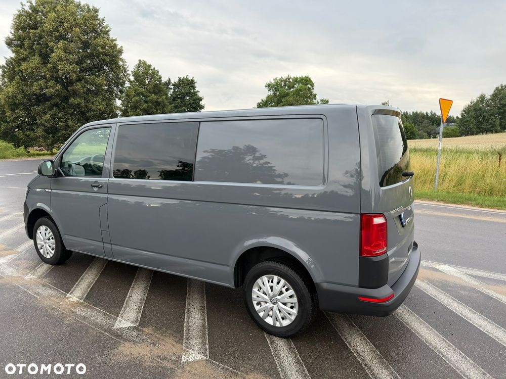Volkswagen Transporter - 28