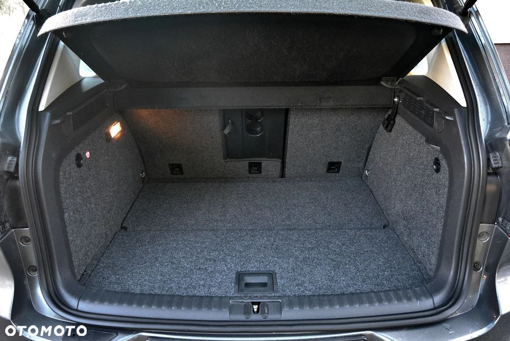 Volkswagen Tiguan 2.0 TDI DPF 4Motion BlueMotion Technology Trend & Fun - 19