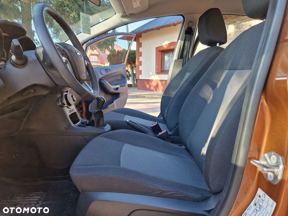 Ford Fiesta 1.25 Ambiente - 21