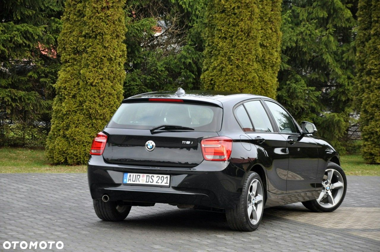 BMW Seria 1 118i Sport Line - 6