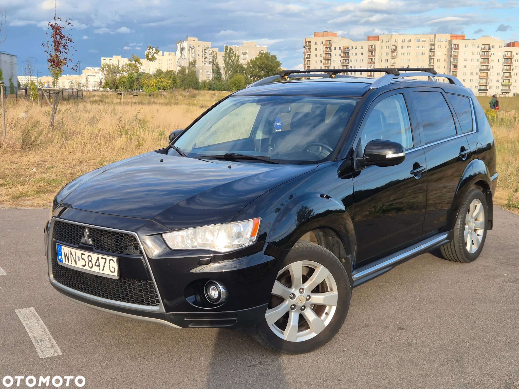 Mitsubishi Outlander 2.0 DID Intense + - 1
