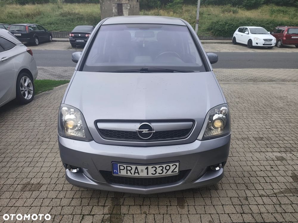 Opel Meriva 1.6 Turbo OPC - 2