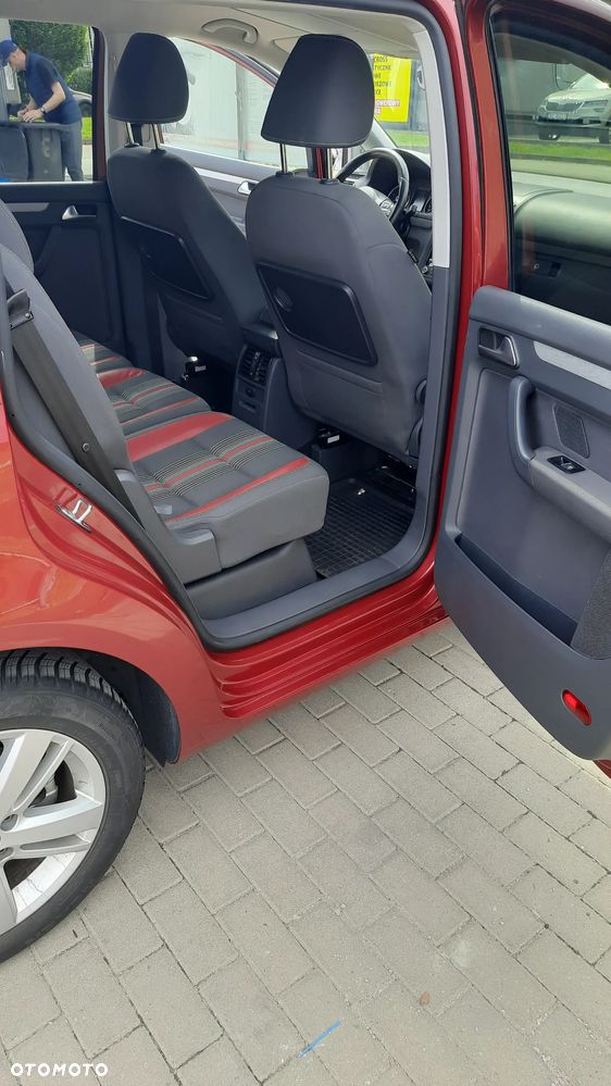Volkswagen Touran 1.4 TSI MATCH - 13
