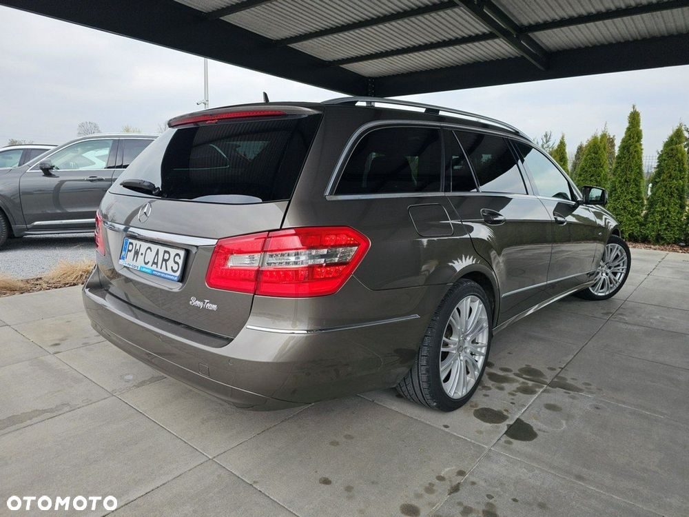 Mercedes-Benz Klasa E - 3