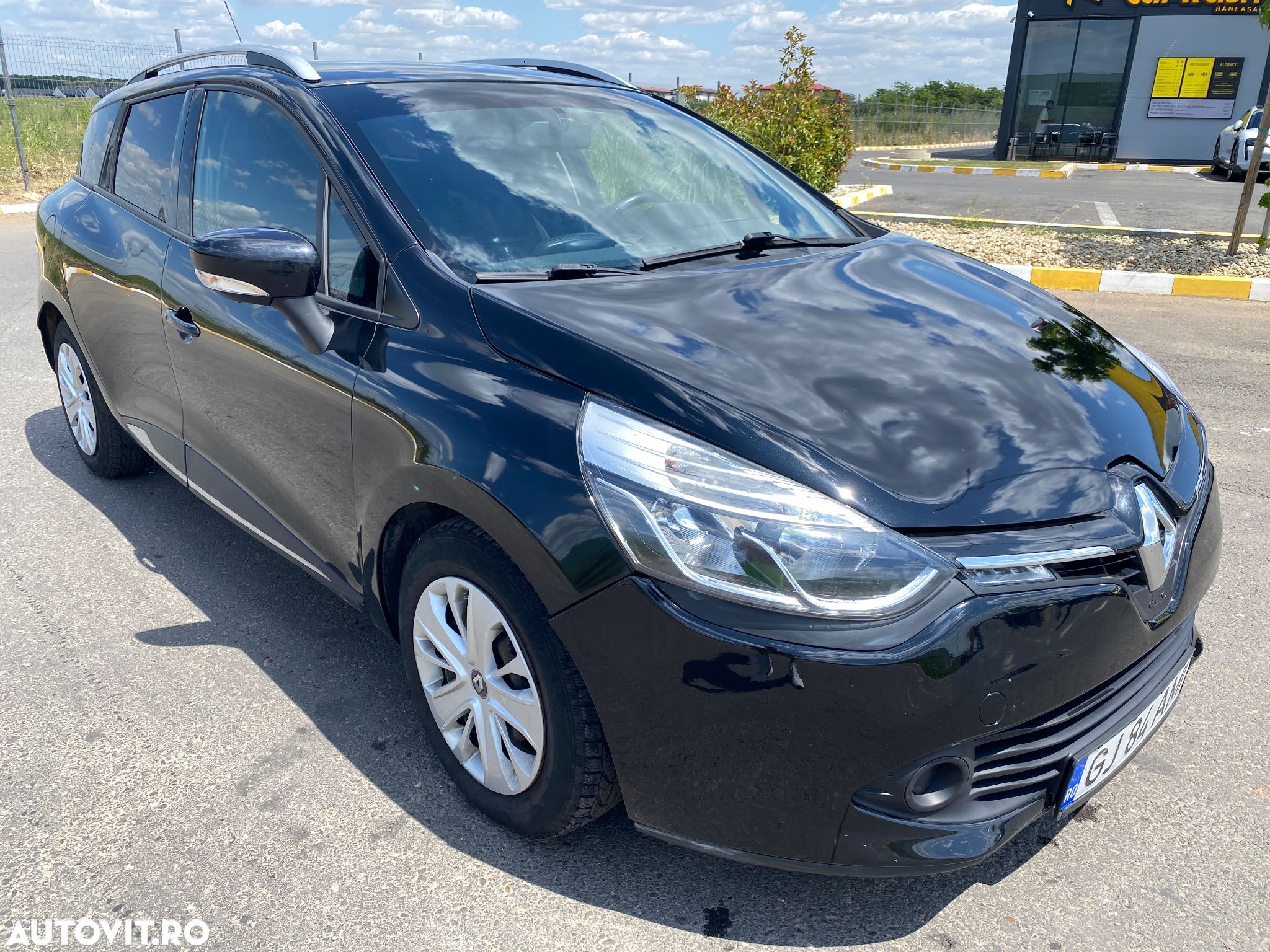 Renault Clio - 1