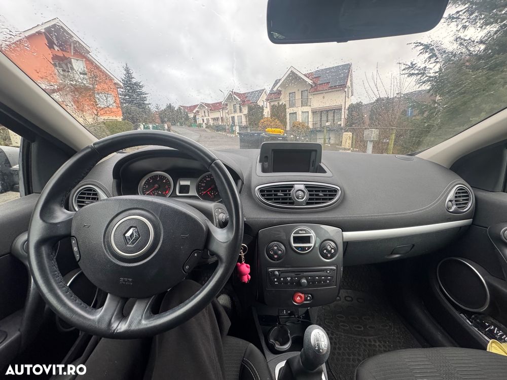 Renault Clio 1.5 dCi Dynamique - 5