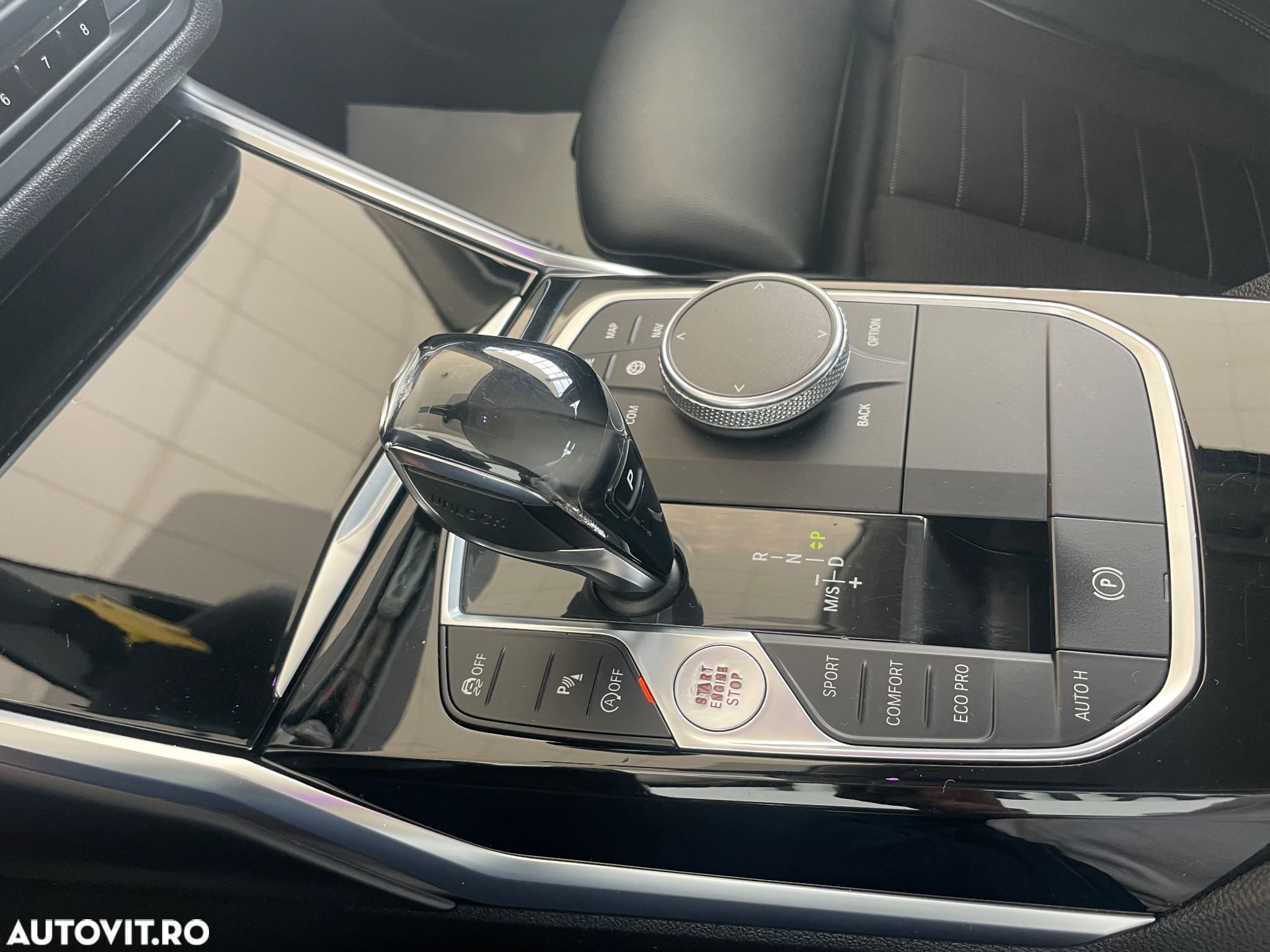 BMW Seria 3 318d AT MHEV - 15