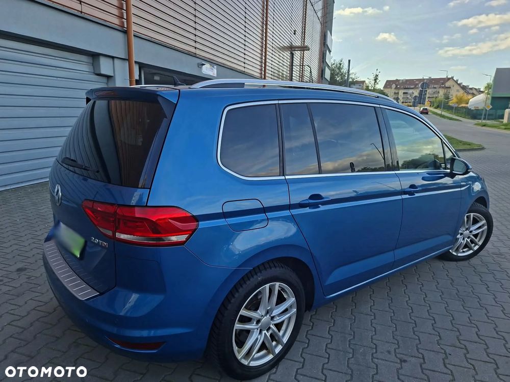 Volkswagen Touran 2.0 TDI SCR DSG Highline - 20