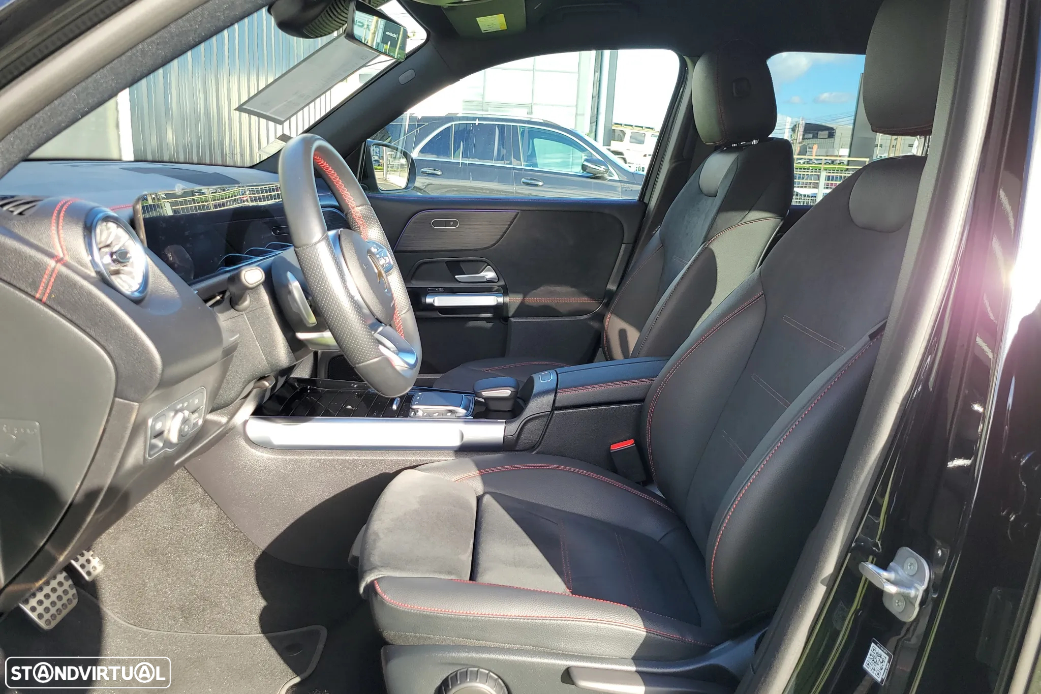 Mercedes-Benz EQB 350 4Matic AMG Line - 16
