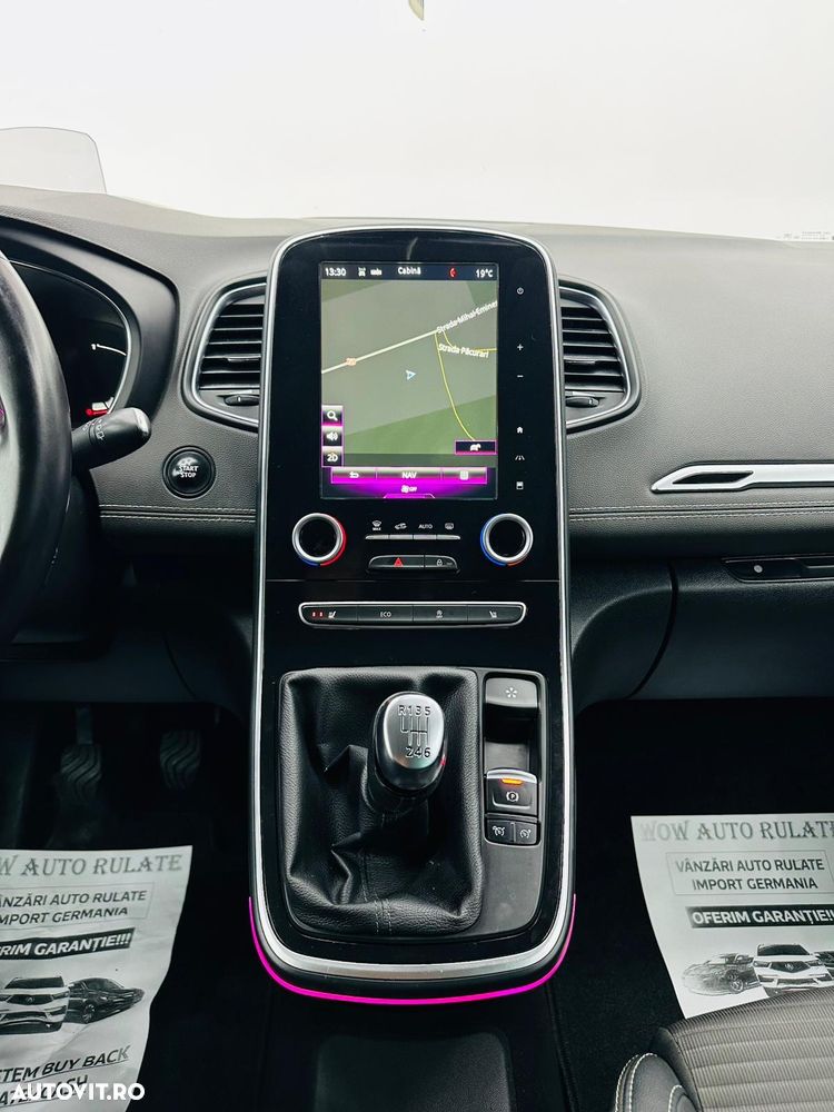 Renault Scenic ENERGY dCi 130 Start & Stop Euro 6 Bose Edition - 28