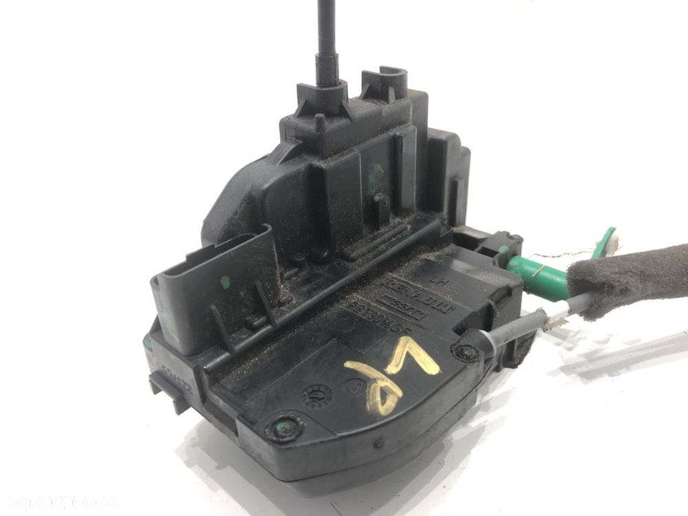 ZAMEK DRZWI LEWY PRZÓD  NISSAN NV200 Skrzynia 2010 - 2022 1.5 dCi 90 (M20, M20M) 66 kW [90 KM] olej - 3