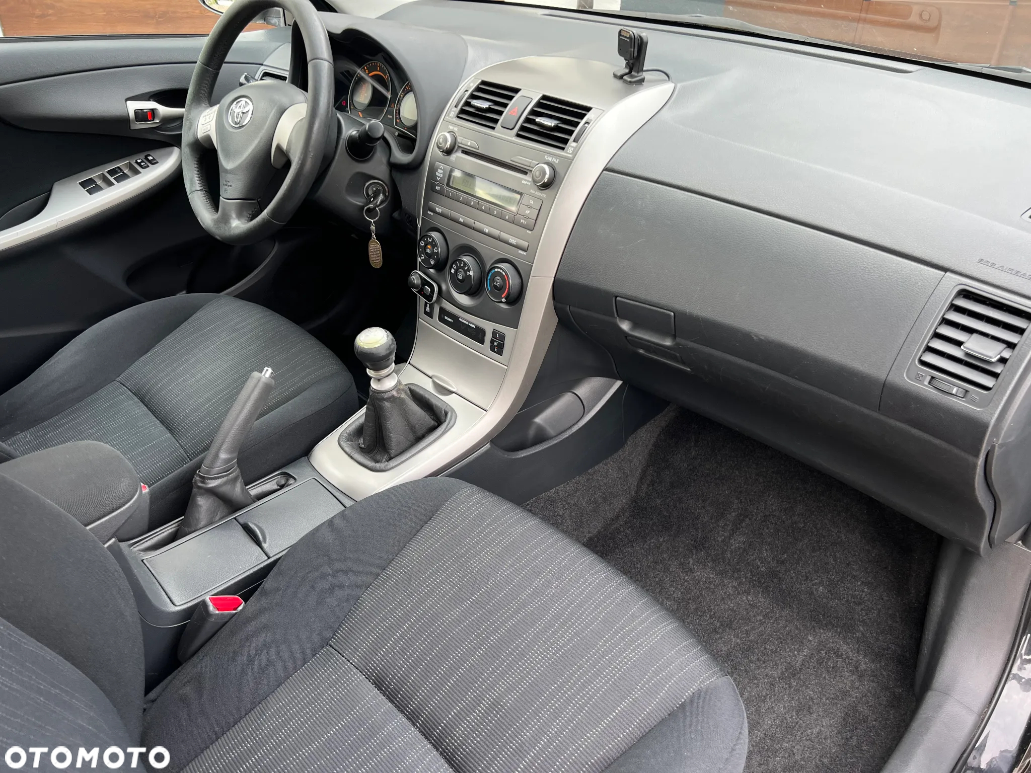 Toyota Corolla - 15