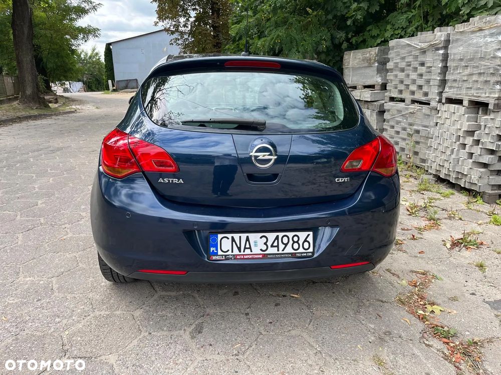 Opel Astra 1.7 CDTI DPF (119g) Edition - 4