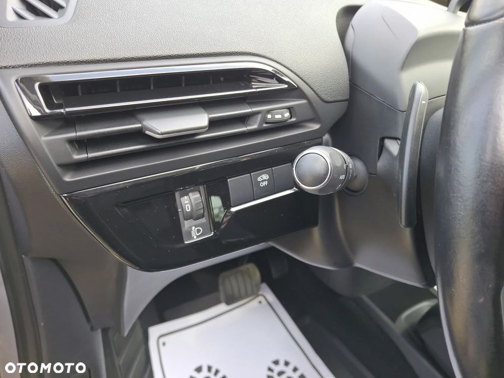 Citroën C4 SpaceTourer - 20