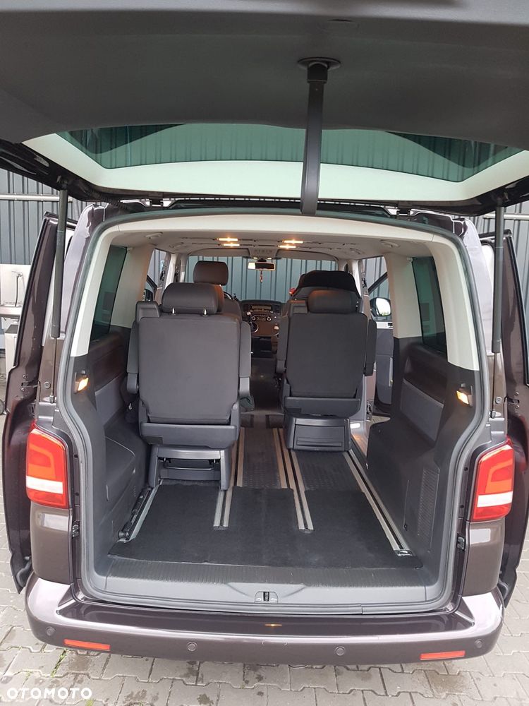 Volkswagen Multivan - 7