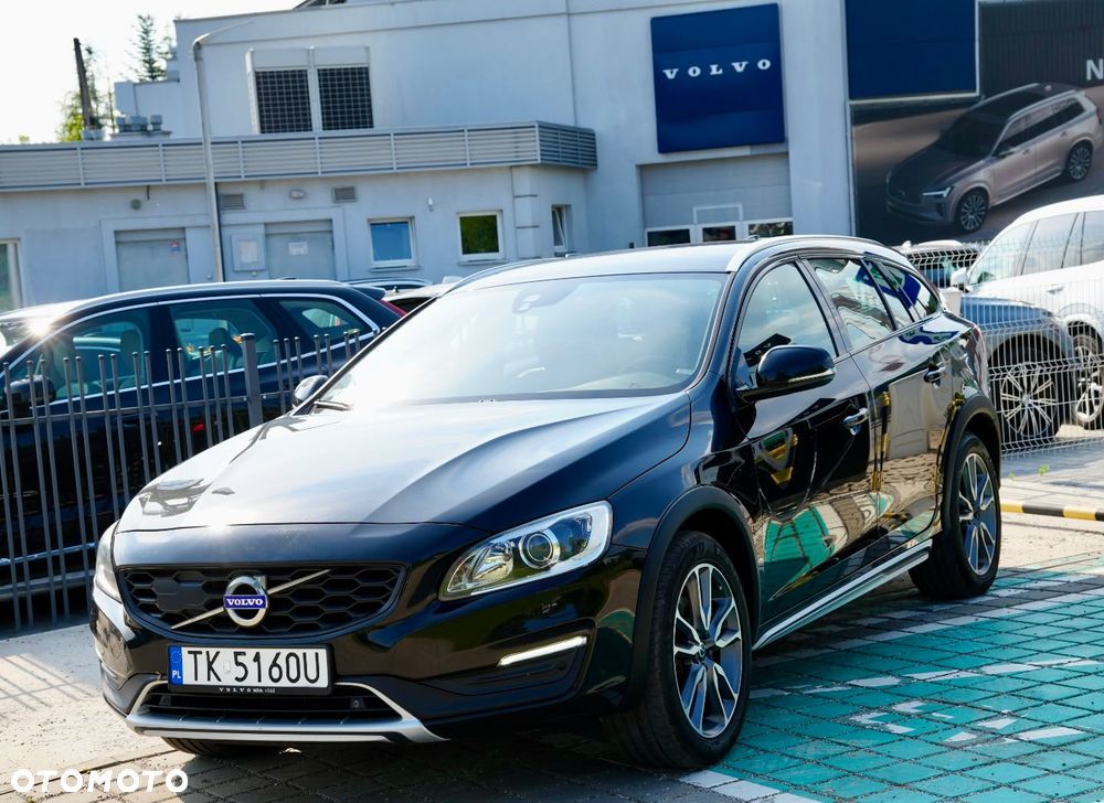Volvo V60 D4 Drive-E Summum - 1