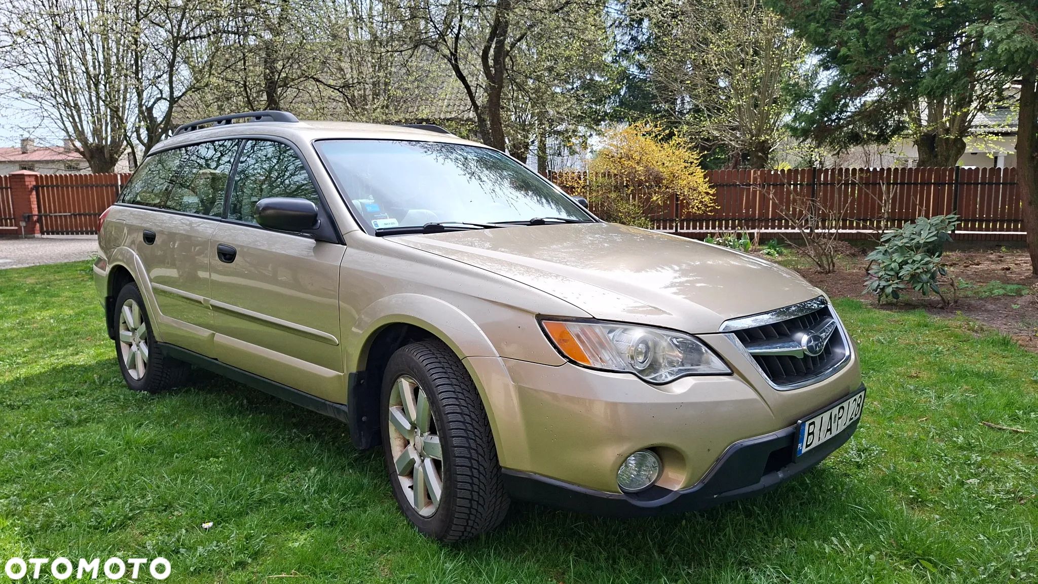 Subaru Outback - 1