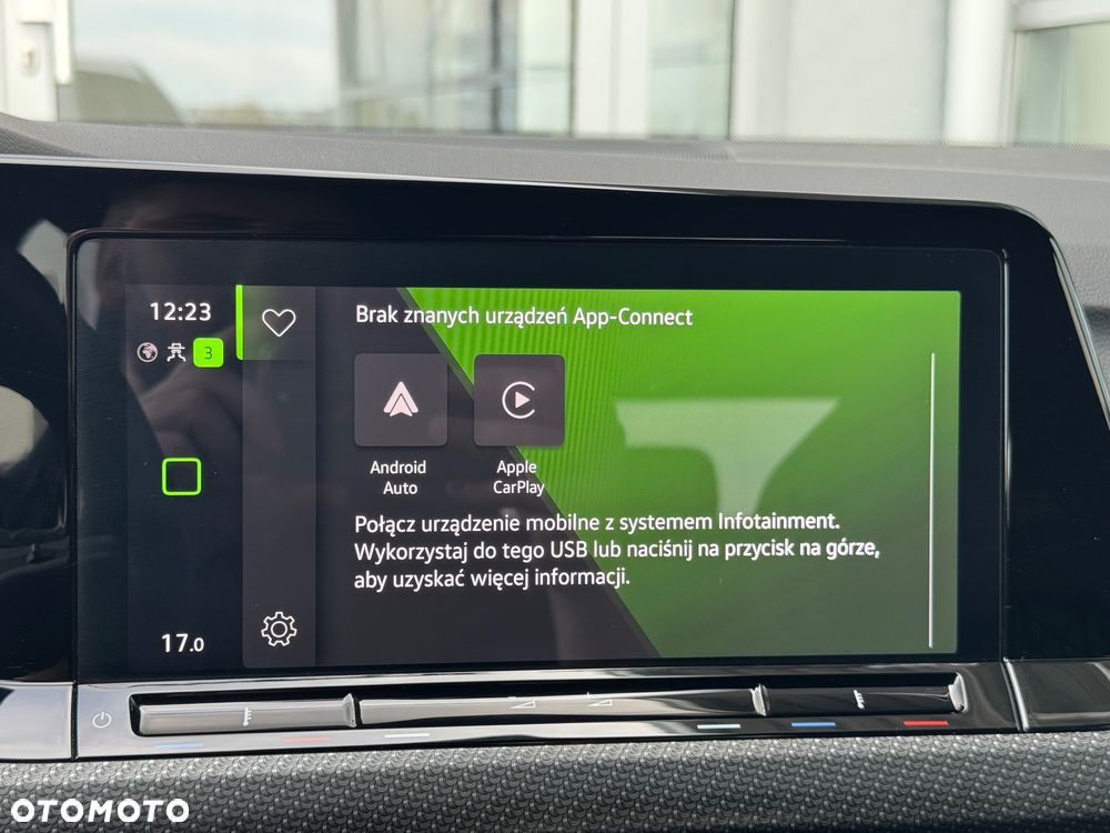 Volkswagen Golf 1.5 eTSI mHEV R-Line DSG - 20