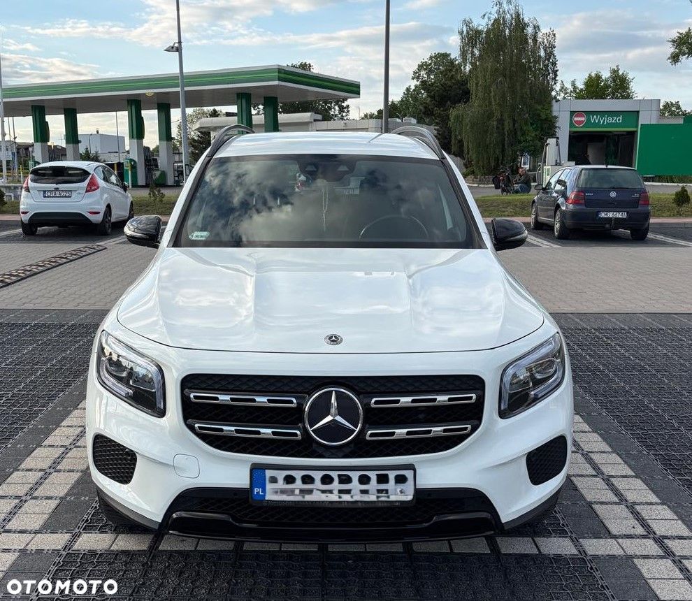 Mercedes-Benz GLB 200 d 4-Matic 8G-DCT - 5