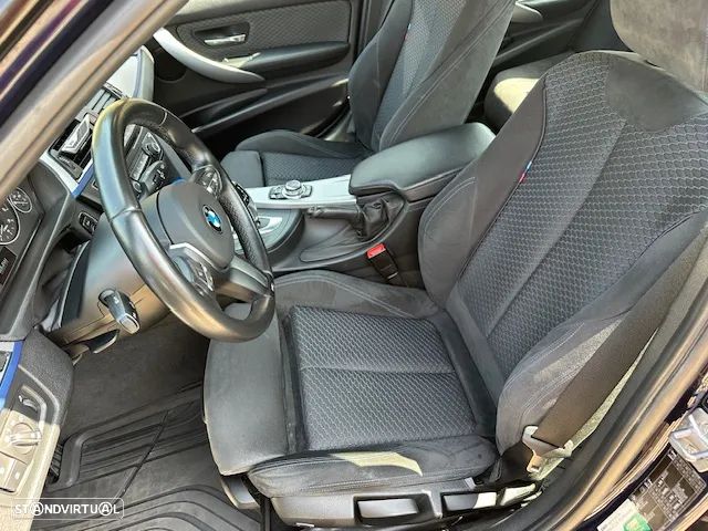 BMW 320 d Auto Pack M - 9