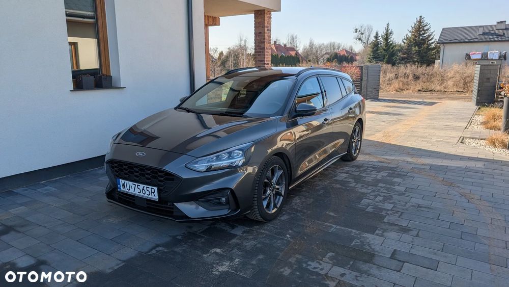 Ford Focus 1.5 EcoBoost ST-Line - 1