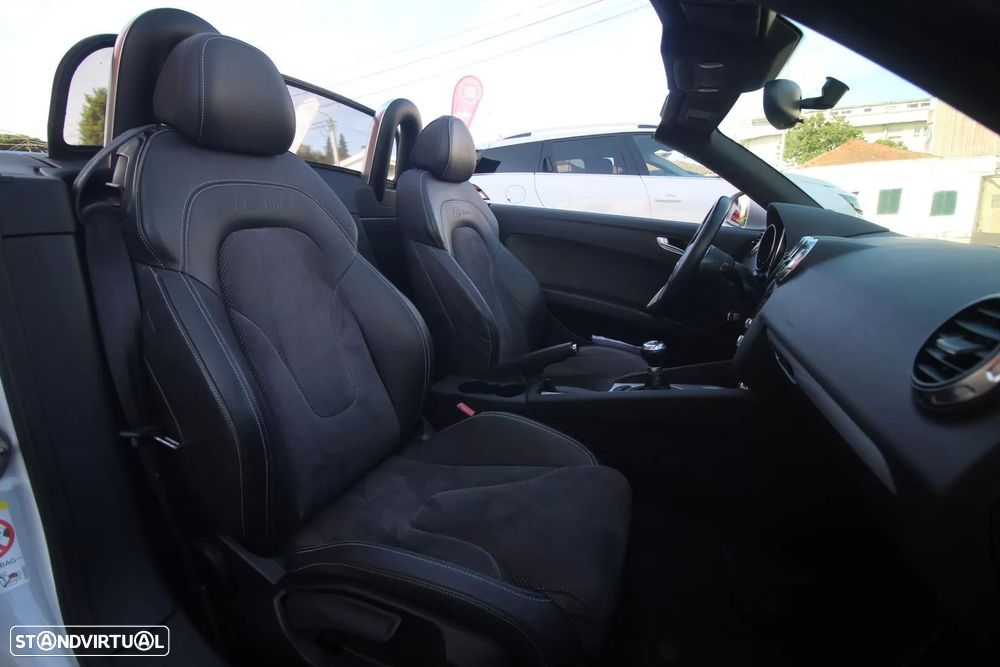 Audi TT Roadster 2.0 TFSi S-line - 22