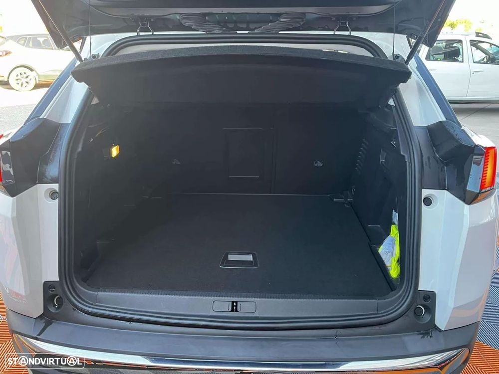 Peugeot 3008 1.5 BlueHDi Allure - 19