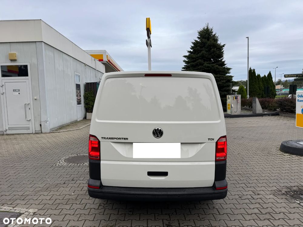 Volkswagen Transporter - 4