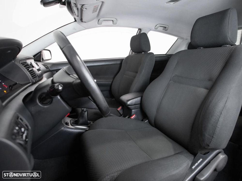 Toyota Corolla - 7