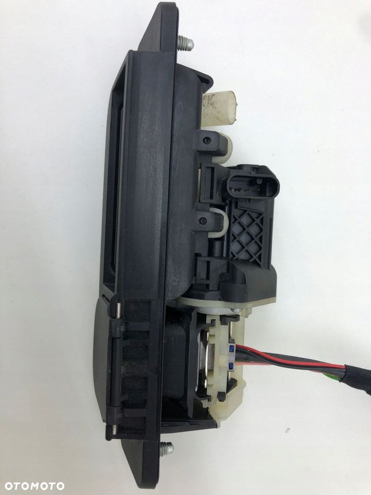 MERCEDES W205 PRZYCISK KLAPY KAMERA COFANIA A2227500893 - 6