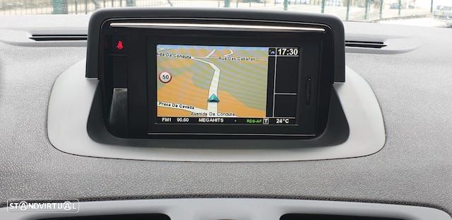 Renault Mégane Sport Tourer - 15