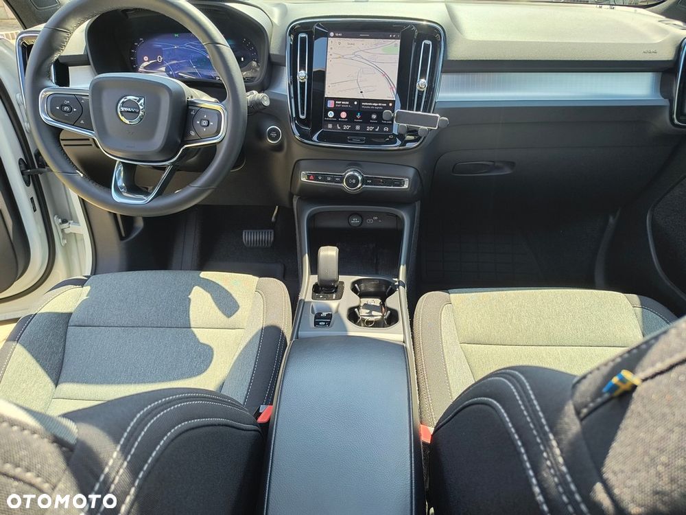 Volvo XC 40 B5 B AWD Geartronic RDesign - 10