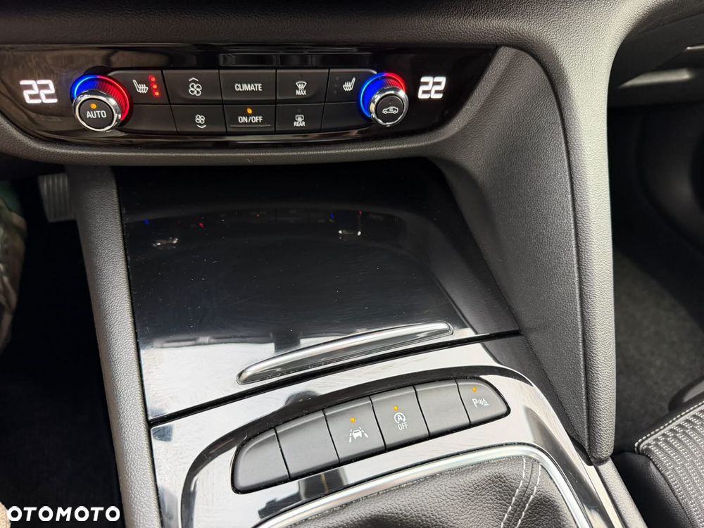 Opel Insignia 2.0 Innovation - 26