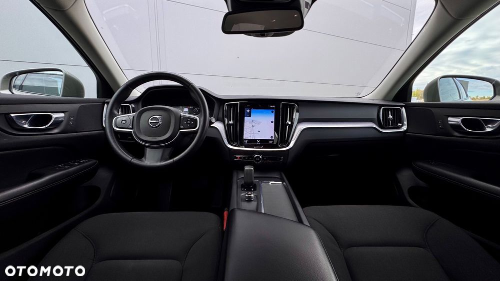 Volvo V60 B3 B Geartronic Momentum - 35