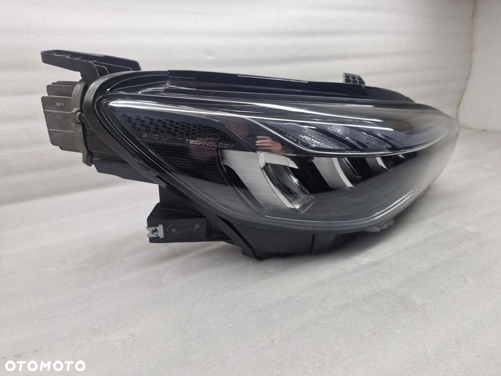 MG HS EHS FULL LED LAMPA LEWA/PRAWA PRZÓD KOMPLET 100-40160/100-40160 - 17