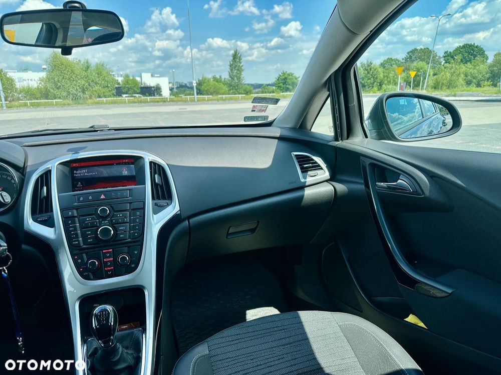 Opel Astra 1.4 Essentia - 14