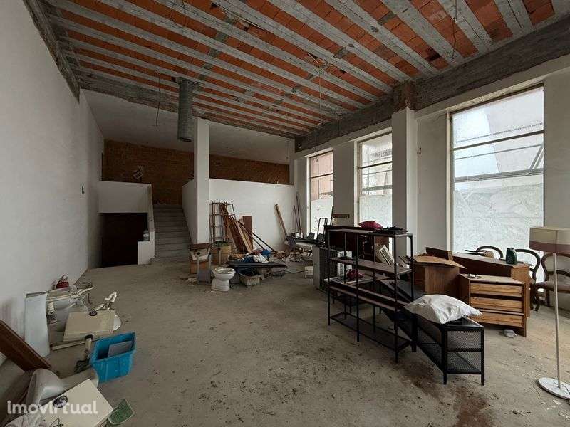 Espaço comercial/Loja em São João de Ver, Stª Maria da Feira - Grande imagem: 2/12