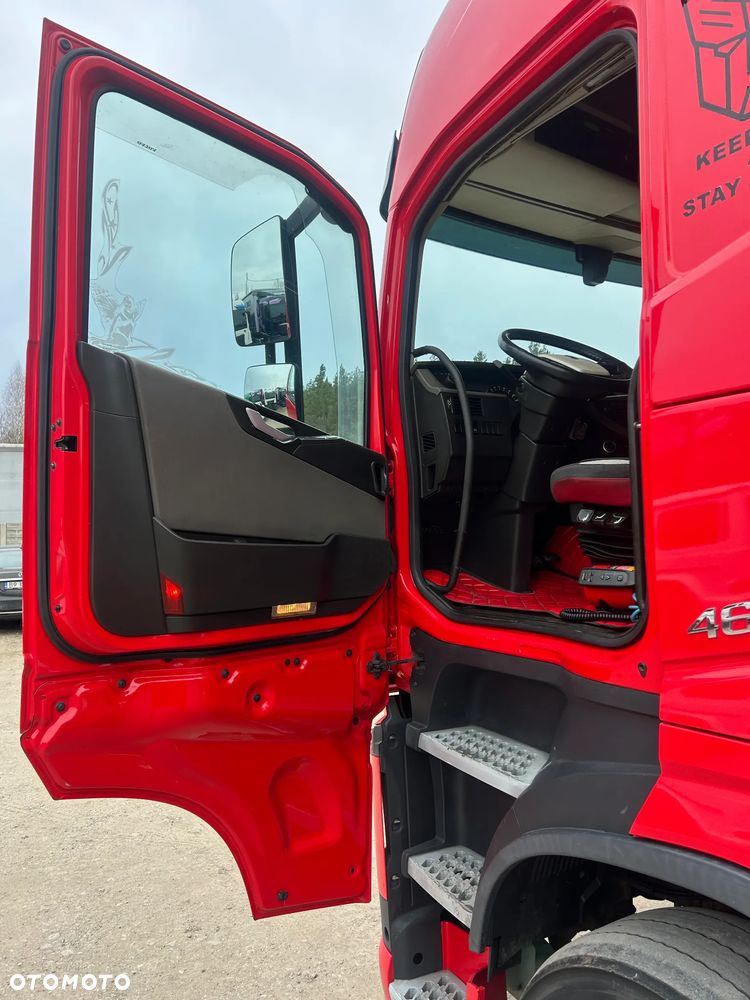 Volvo FH 460 AUTOMAT / HALOGENY ORUROWANIE / FULL SPOJLERY / OBRTOWE SIEDZENIE / KSENONY / LED / POLSKI SALON / PRZEBIEG 995 TYS. KM / EURO 6 / 2014 ROK !! - 26