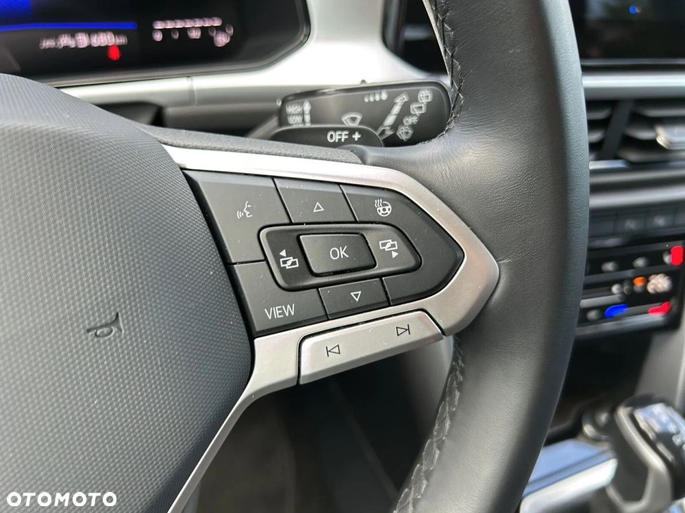 Volkswagen T-Roc 1.5 TSI Life Plus DSG - 23