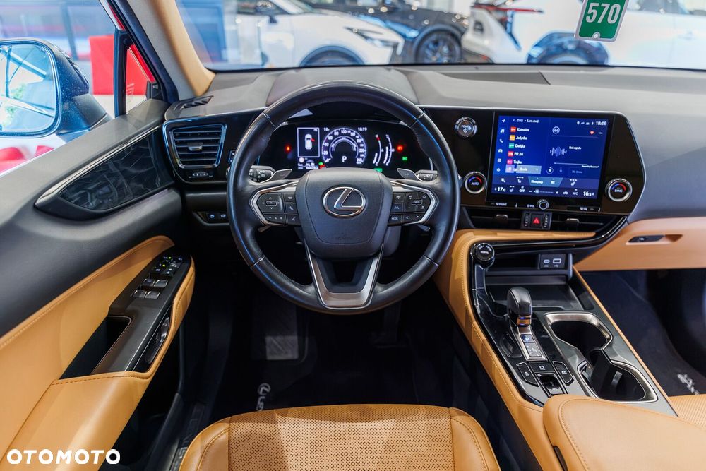 Lexus NX 350h Prestige 2WD - 26