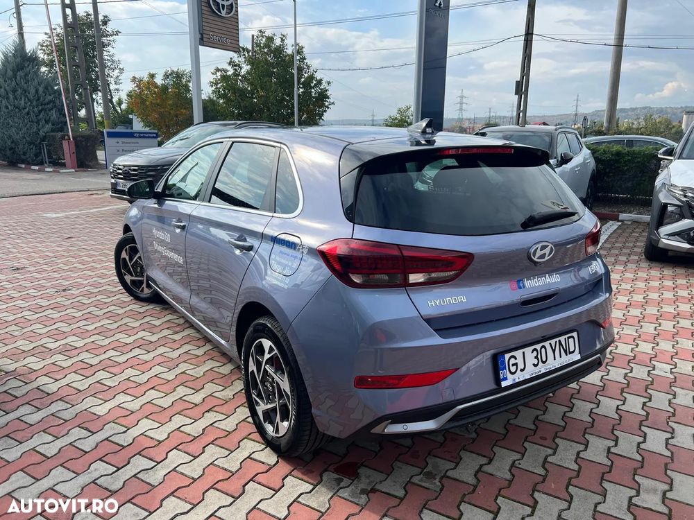 Hyundai i30 1.5 T-GDI 140CP M/T MHEV Highway - 5