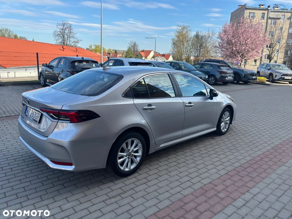 Toyota Corolla 1.8 Hybrid Comfort - 18